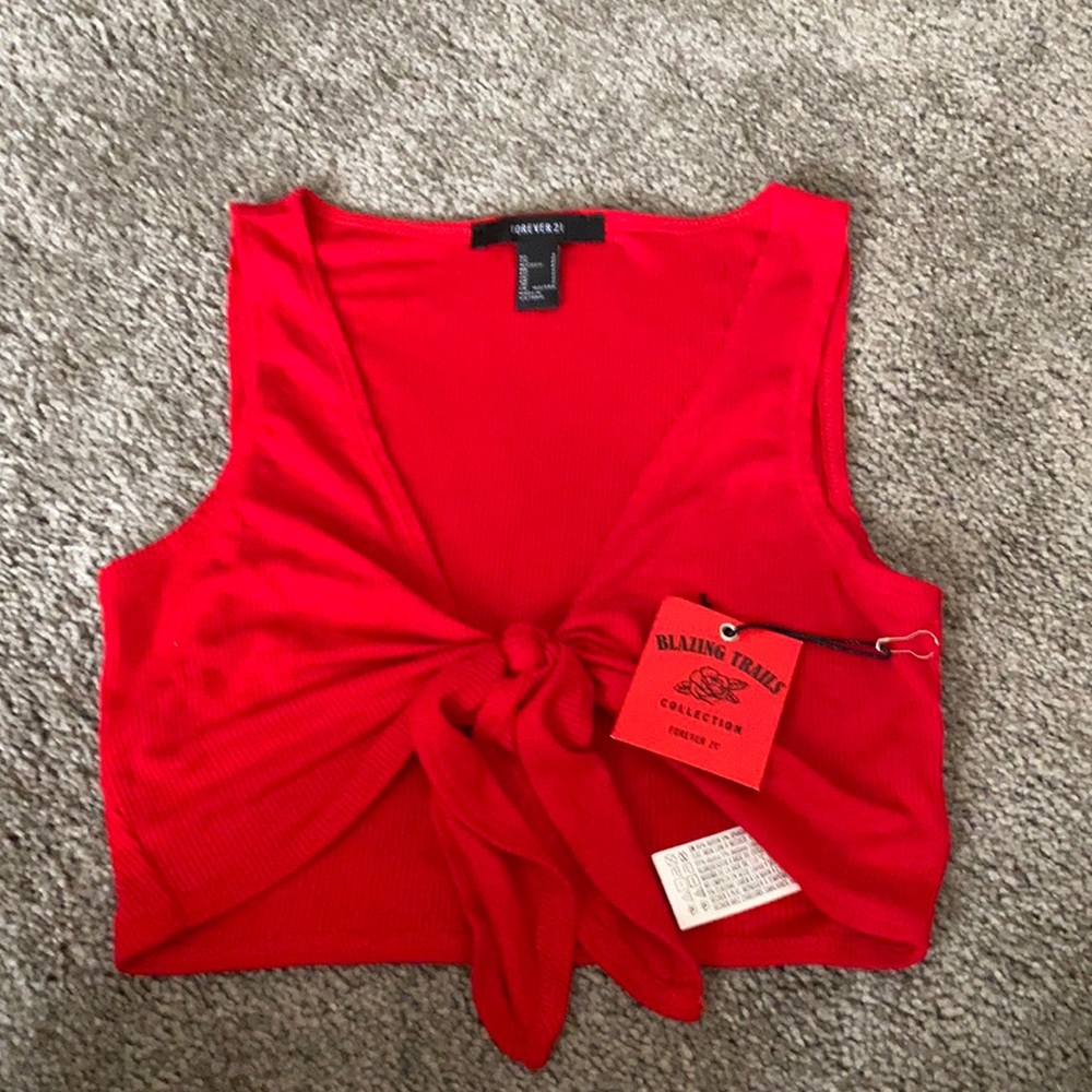 Forever 21 Cropped Top. SizeSmall